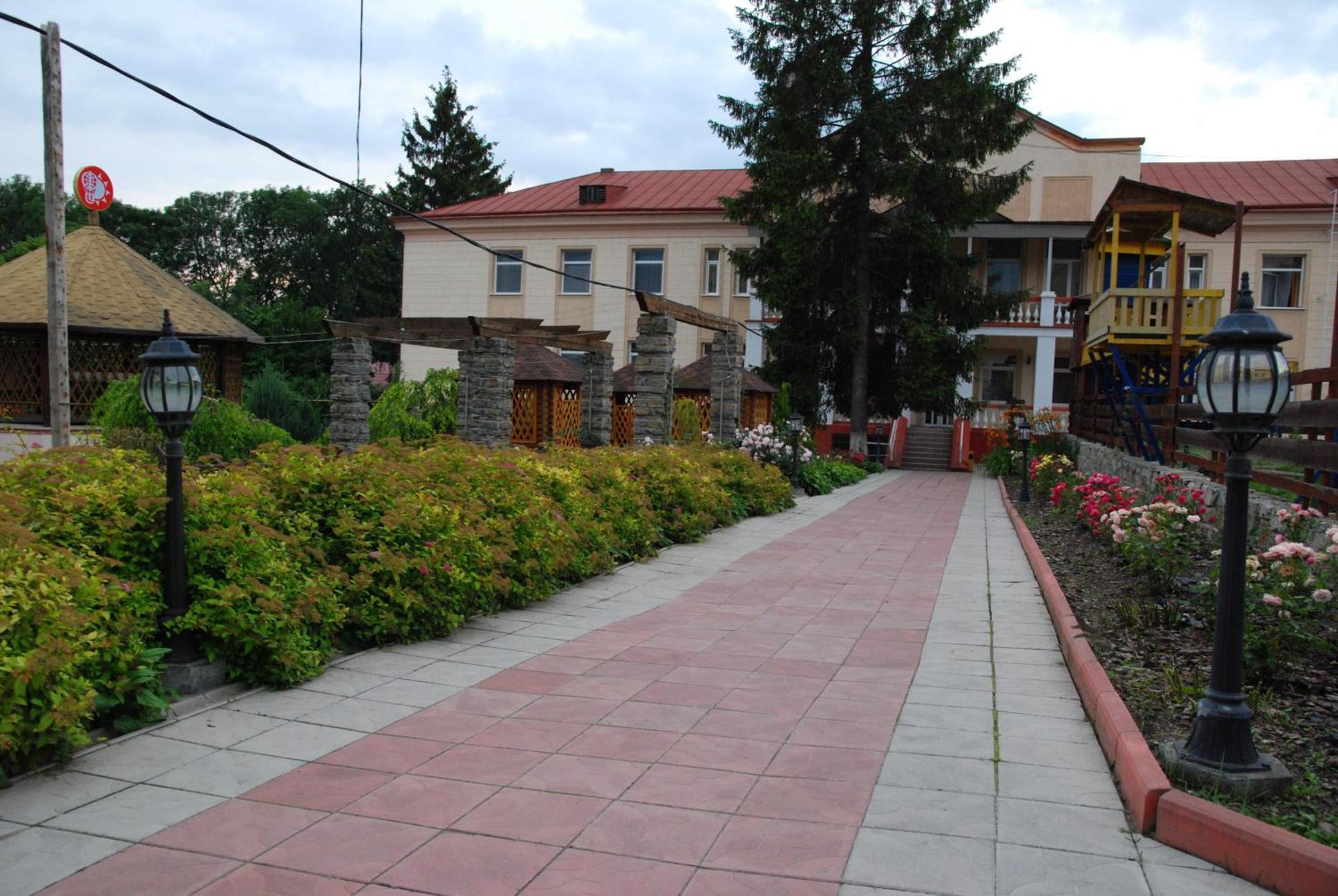 Filvarki-Centre Kamianets Podilskyi Bagian luar foto