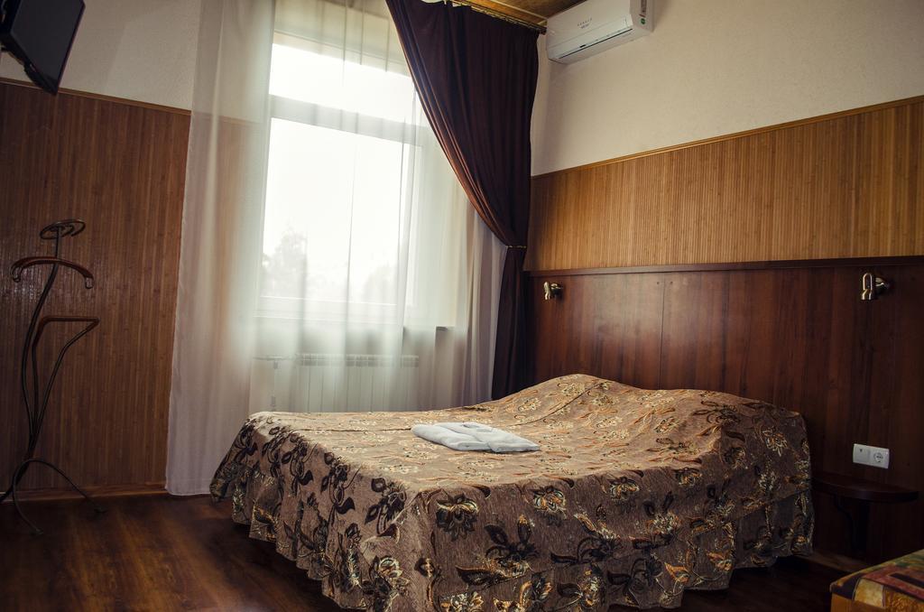 Filvarki-Centre Kamianets Podilskyi Bagian luar foto